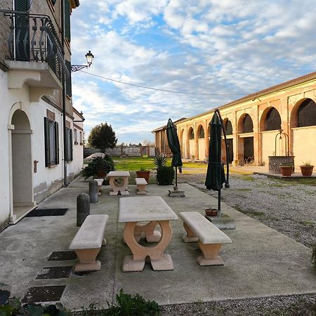 Volivia Relais Bed & Breakfast Pegognaga Екстериор снимка